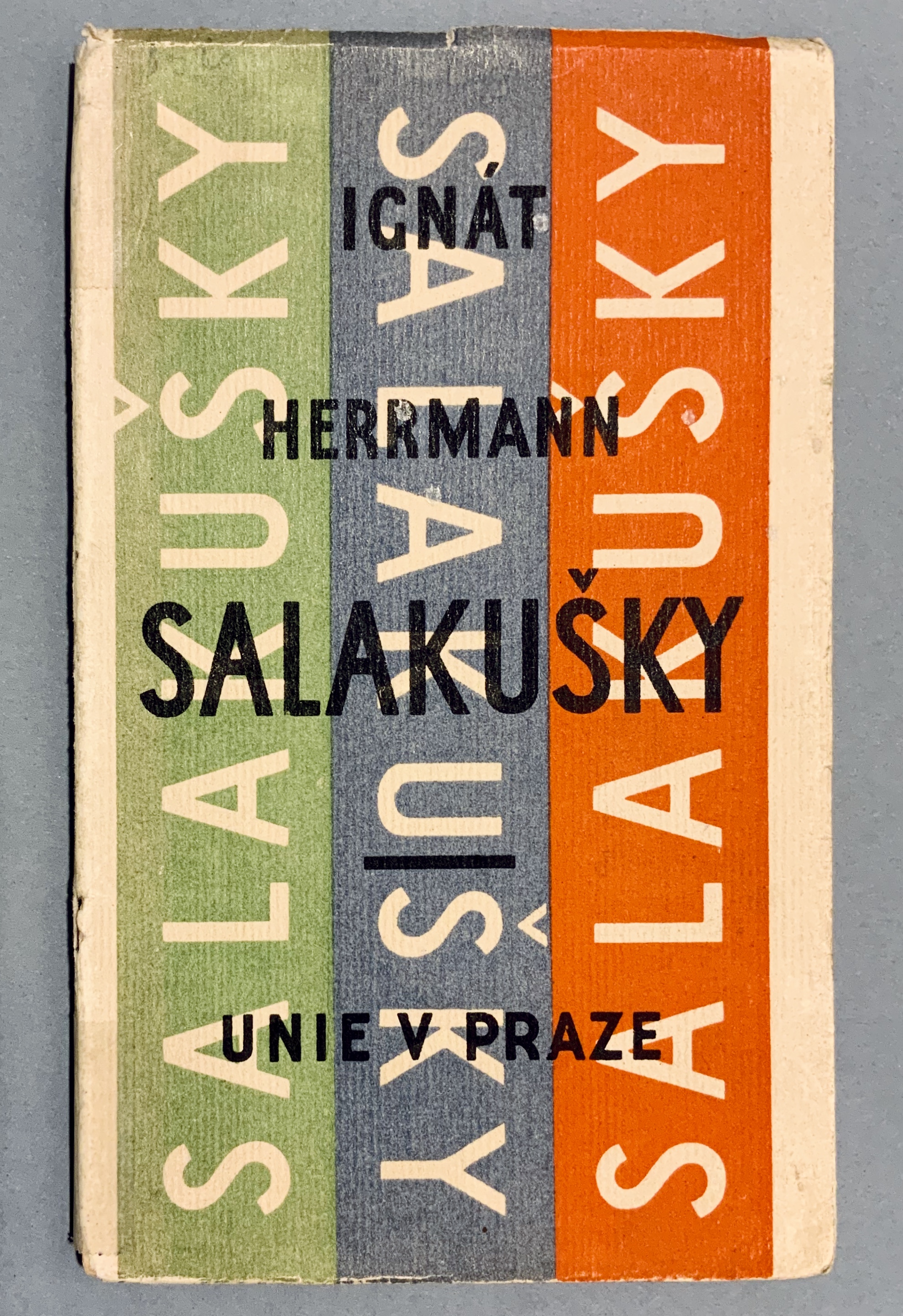 Salakušky, Kapitolka pro nefilology - podpisy I. Hermann a C. Bouda 
