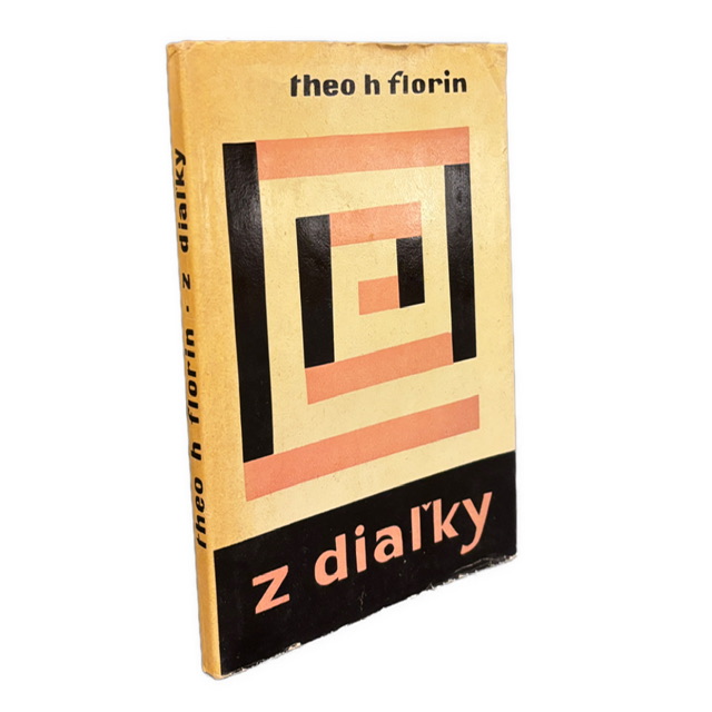 Z diaľky - PODPIS