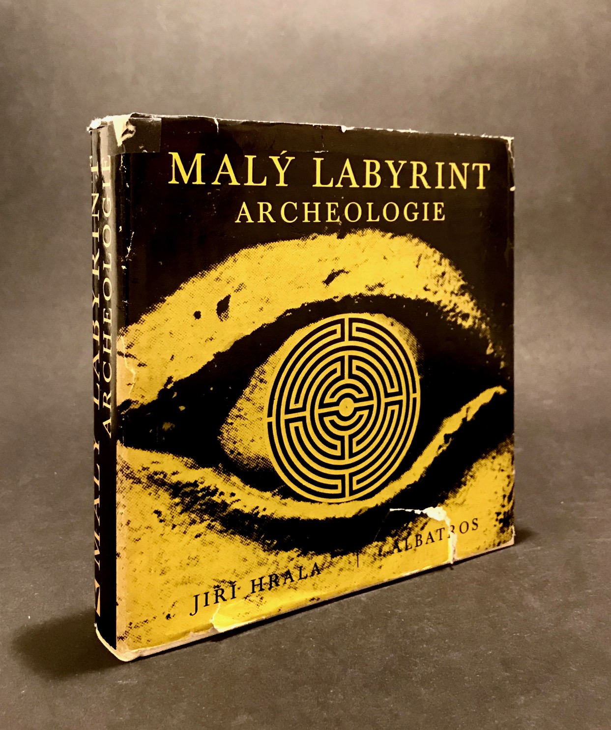 Malý labyrint archeológie IMG 1252