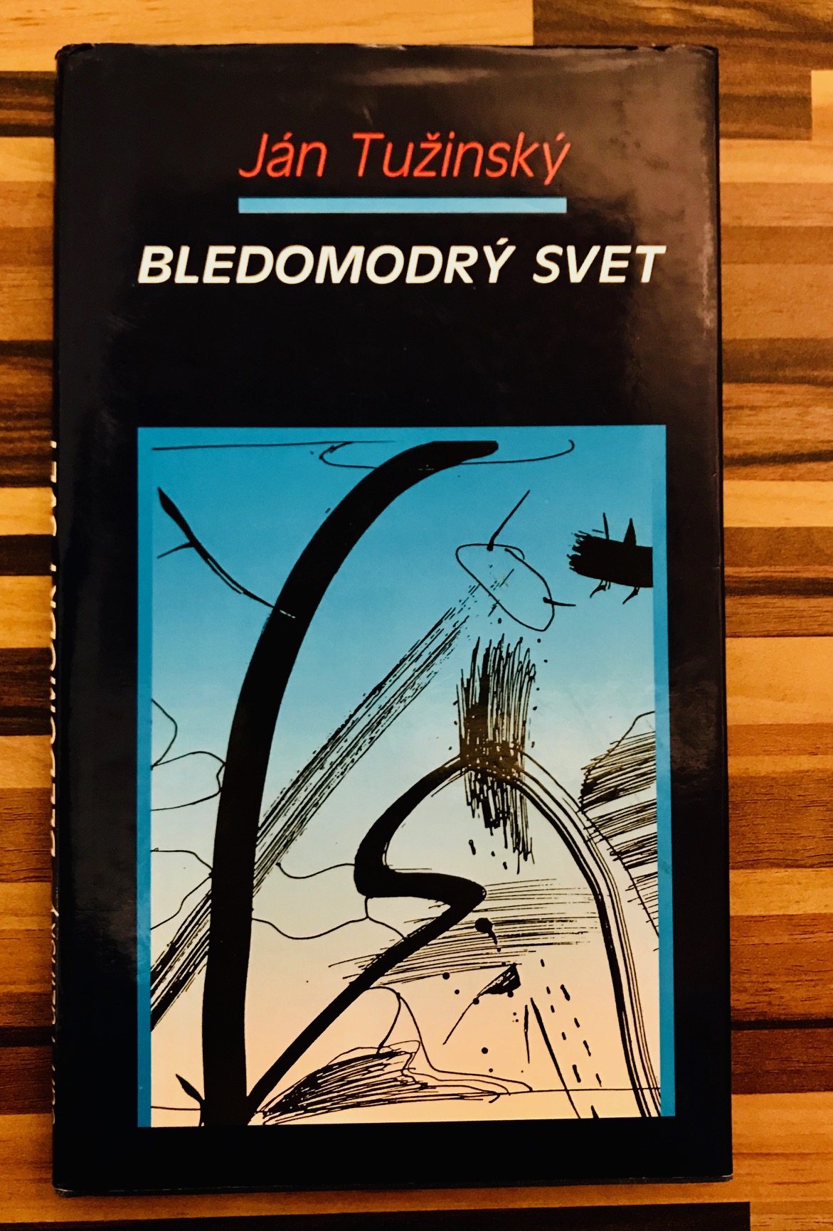 Bledomodrý svet. Eseje IMG 5231