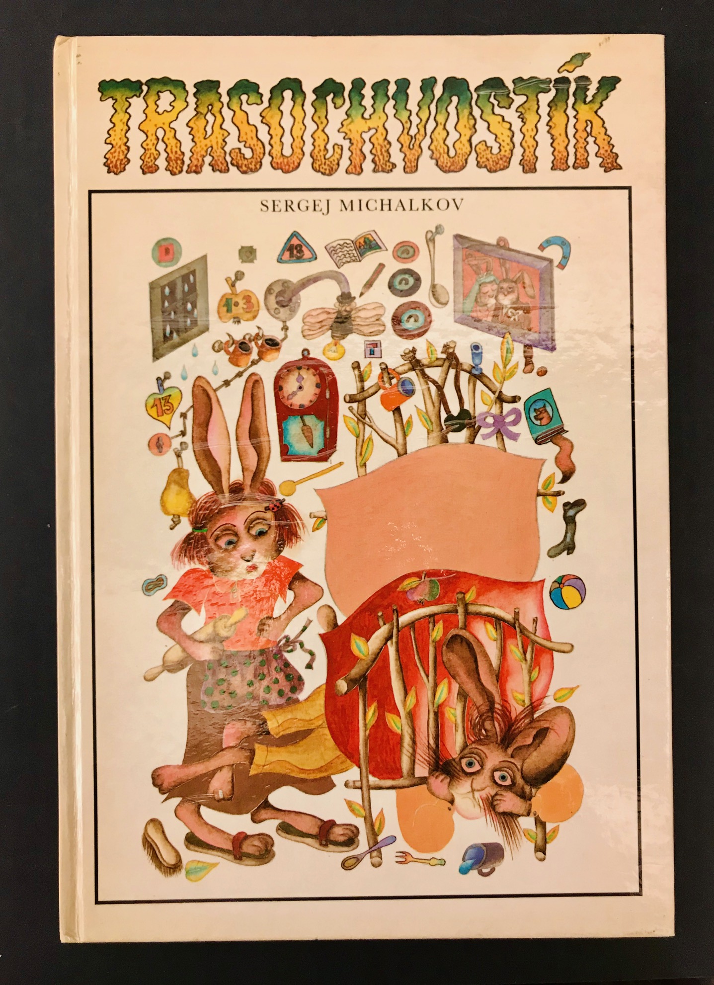 Trasochvostík. Dramatizovaná rozprávka pre oteckov, mamičky i deťúrence v 10 obrazoch