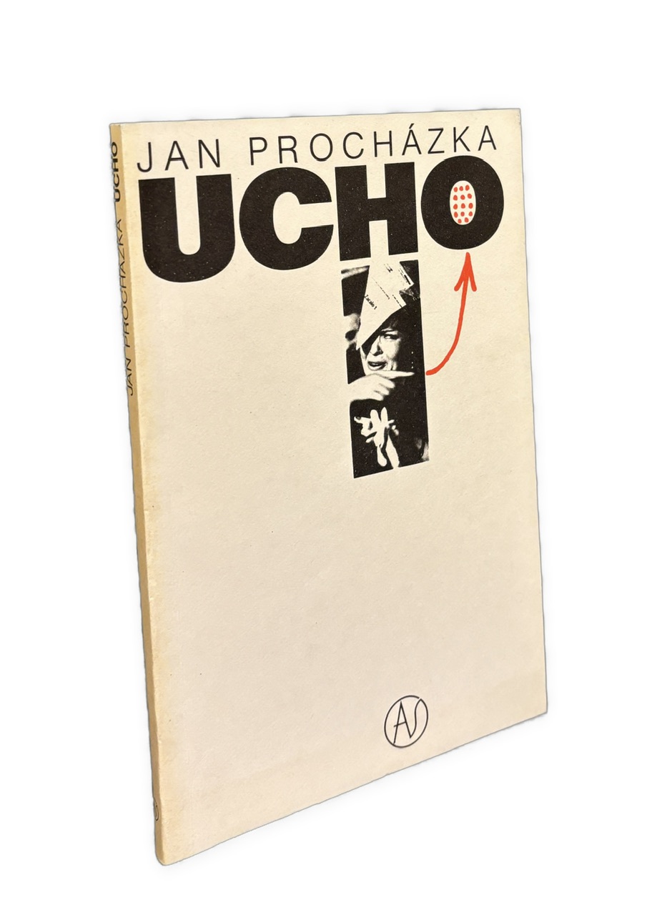 Ucho