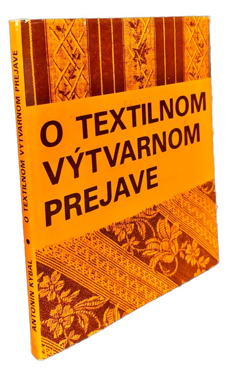 O textilnom výtvarnom prejave 04E23283 CC1C 4892 B56E F4C2016965EA