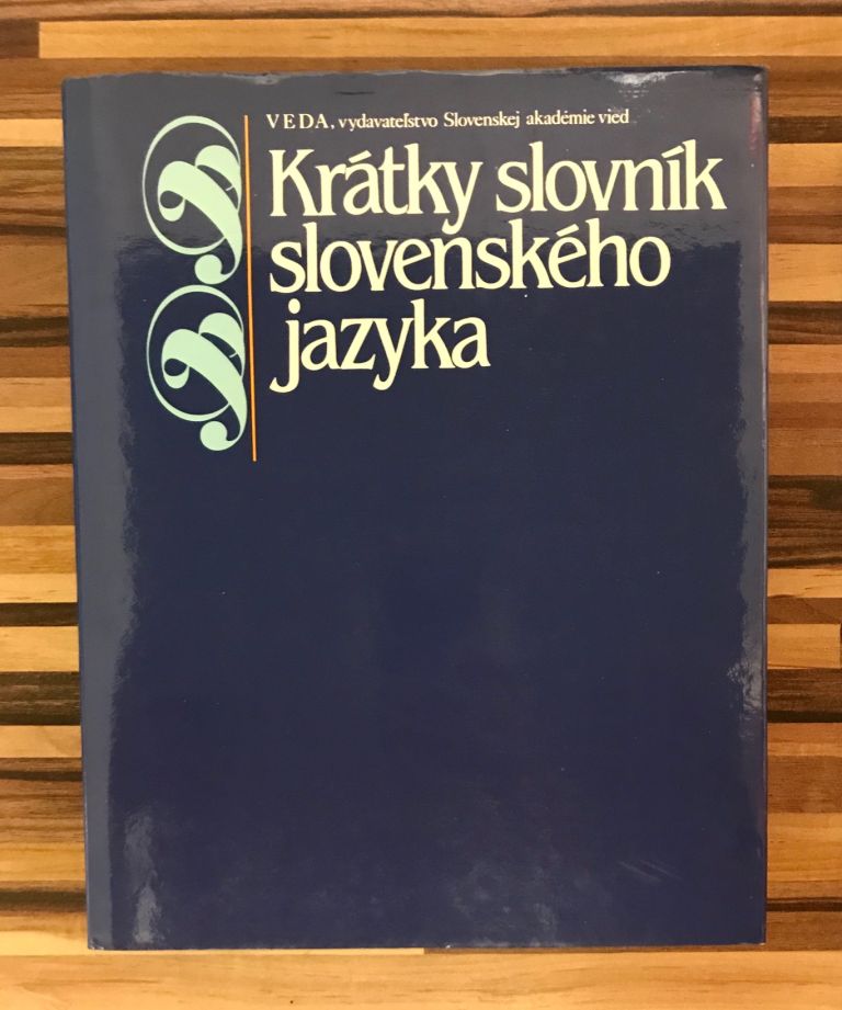 Krátky slovník slovenského jazyka IMG 4411