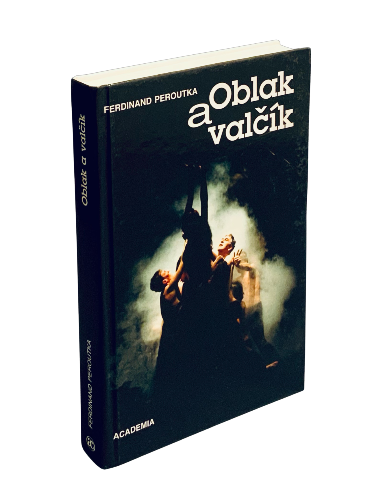 Oblak a valčík E3057BBB 11D7 4DC5 8949 885972D6B6E9
