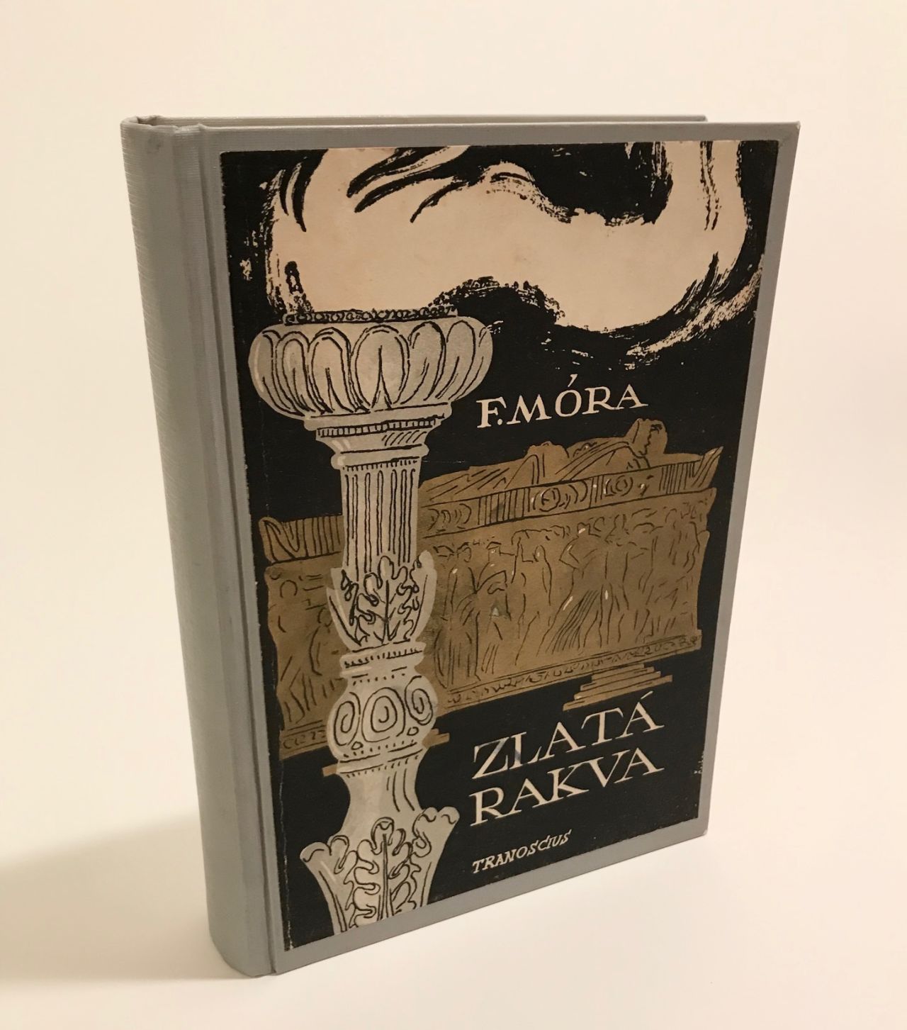 Zlatá rakva. Historický román IMG 5931